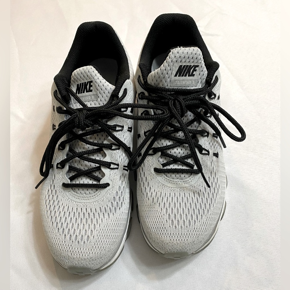 Nike Tailwind 8 Running Shoes, women’s size 8.5